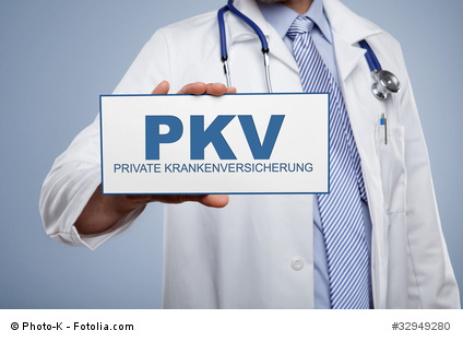 Die Unterschiede von privater Krankenversicheurng und gesetzlichen Krankenkassen hier im Vergleich bei Unabhängige FinanzDienste, Versicherugnsmakler in Freiburg, HOTLINE 071382011